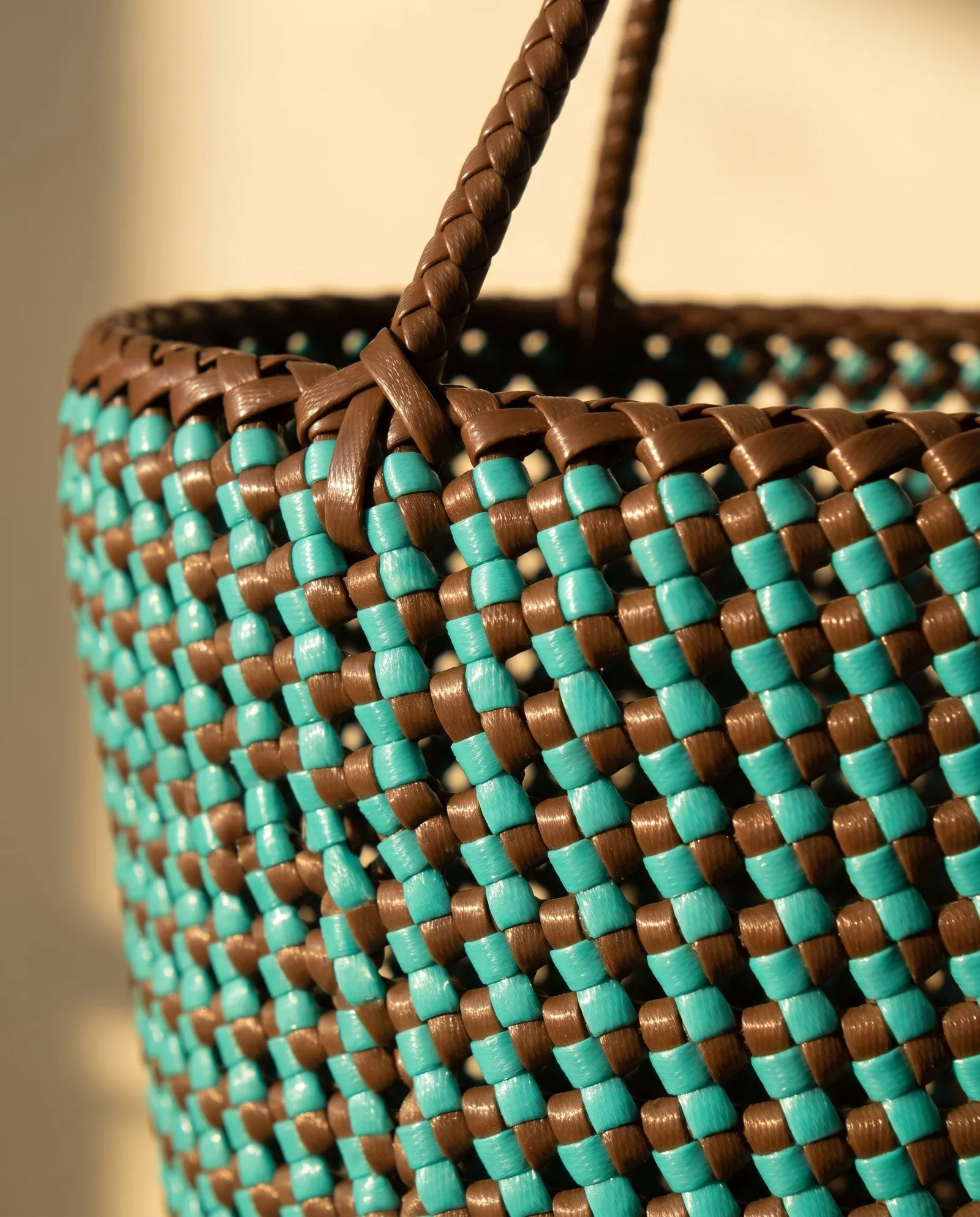 Turquoise Checker Bucket 松石格纹桶包