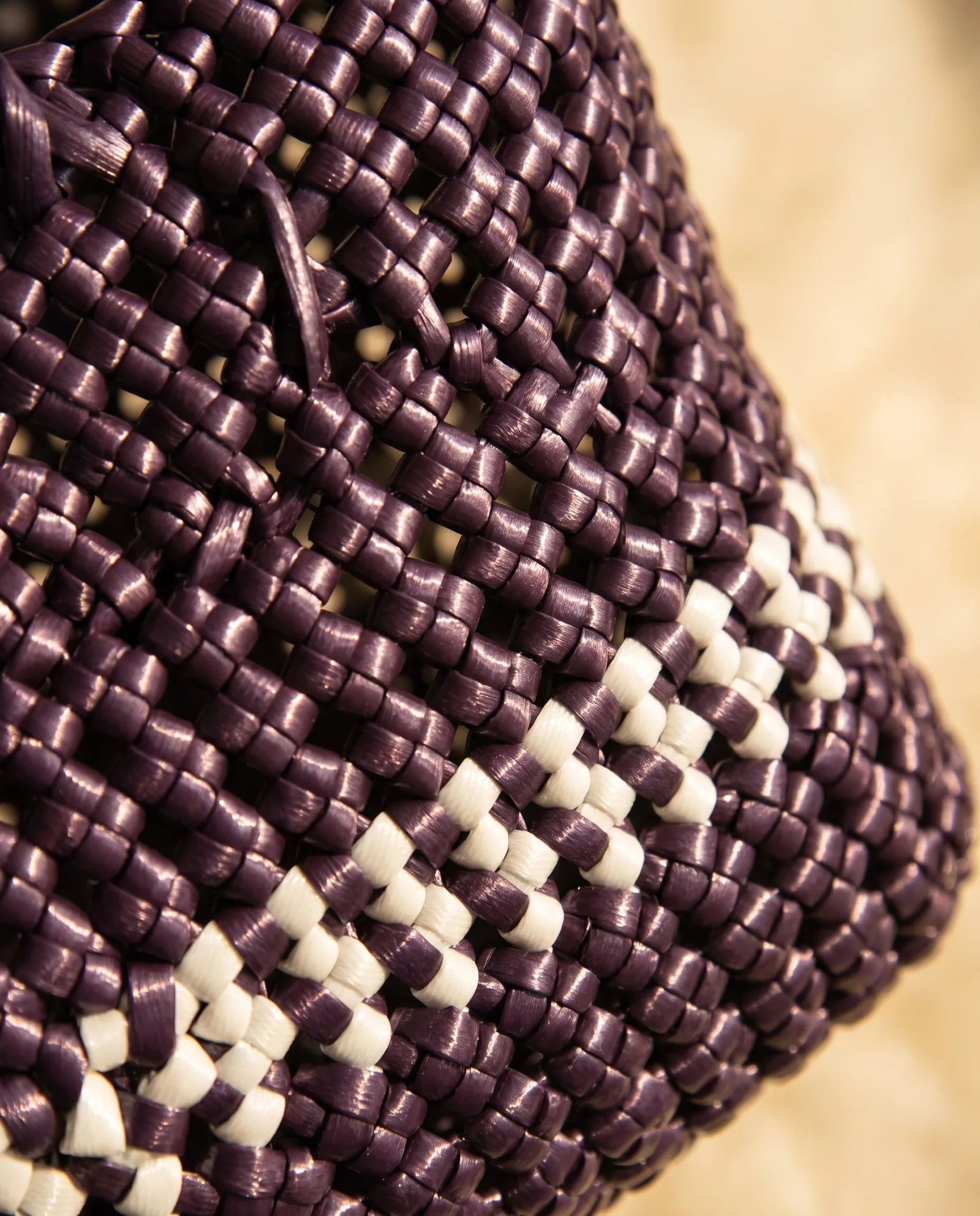 Amethyst Ice Knot Tote 紫晶冰纹结织托特