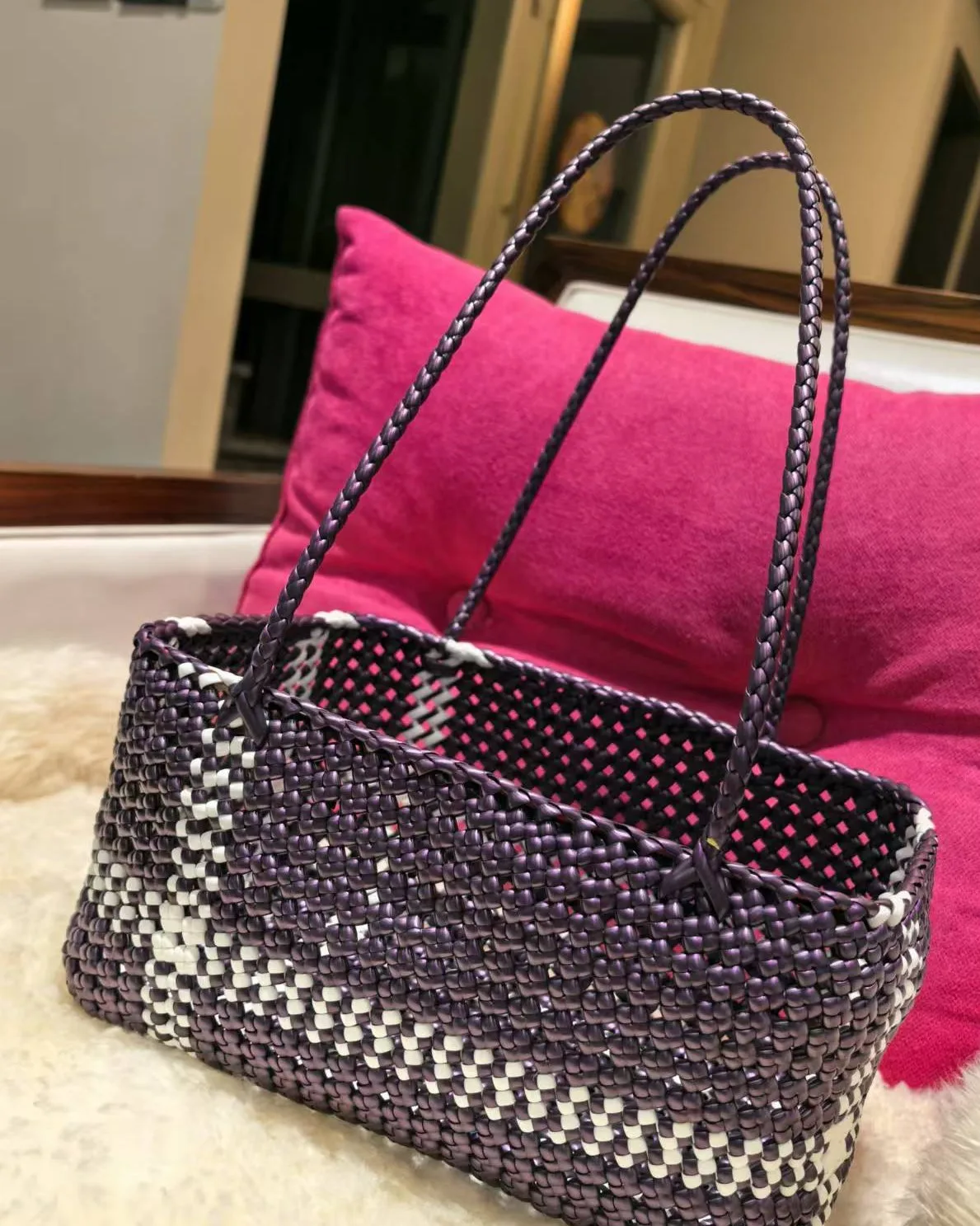Amethyst Ice Knot Tote 紫晶冰纹结织托特