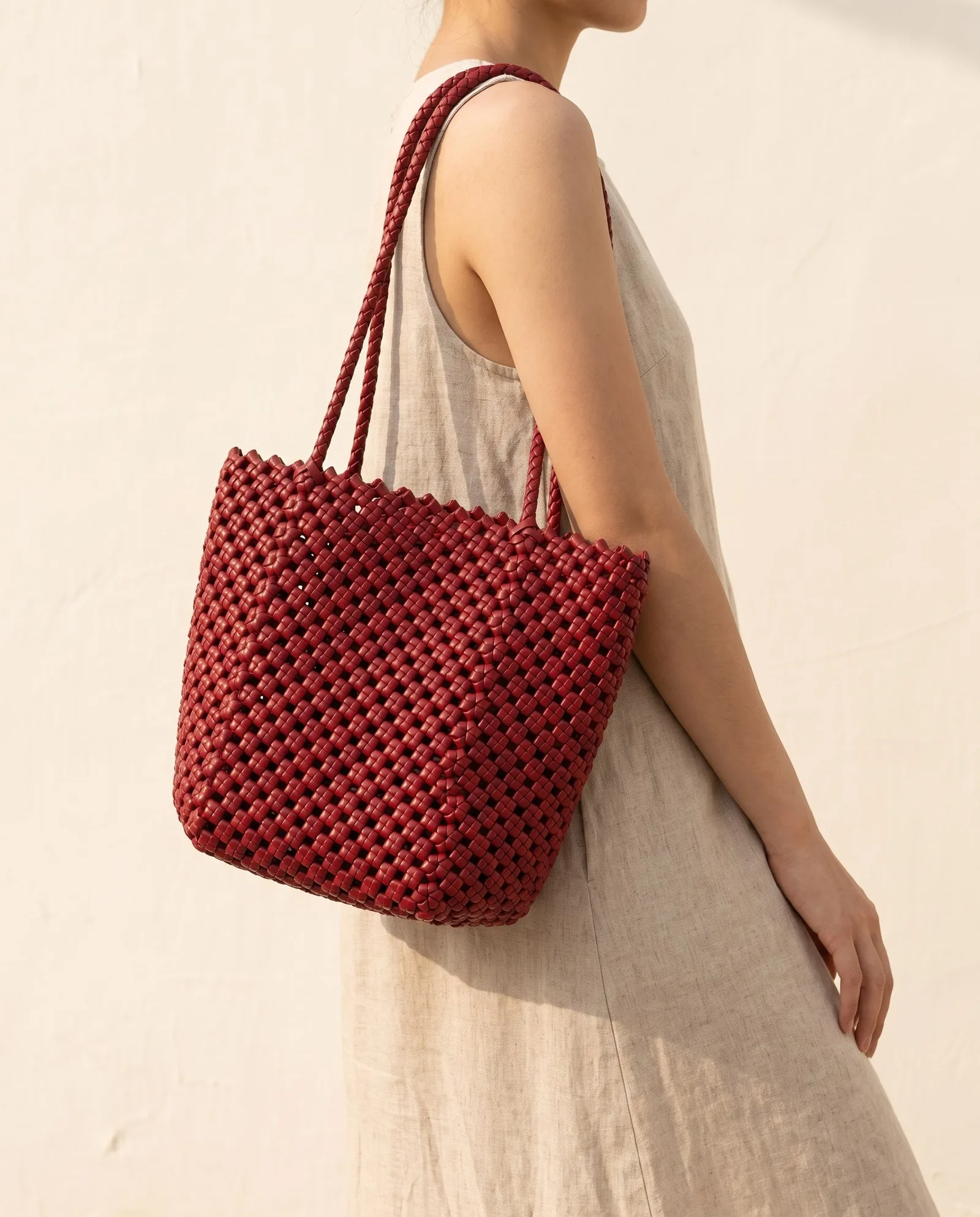 Crimson Knot Tote 绛红结织托特