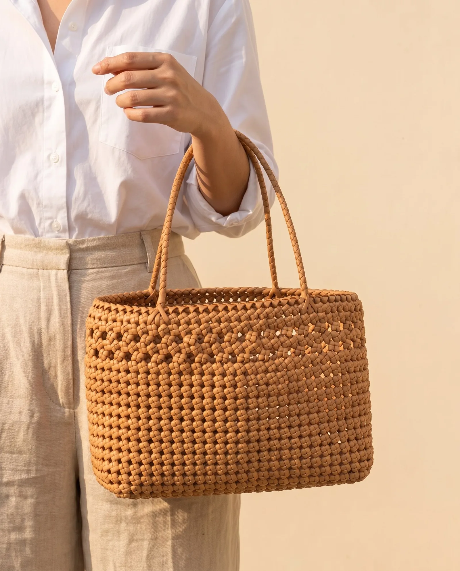 Camel Honeycomb Tote 驼色蜂巢托特