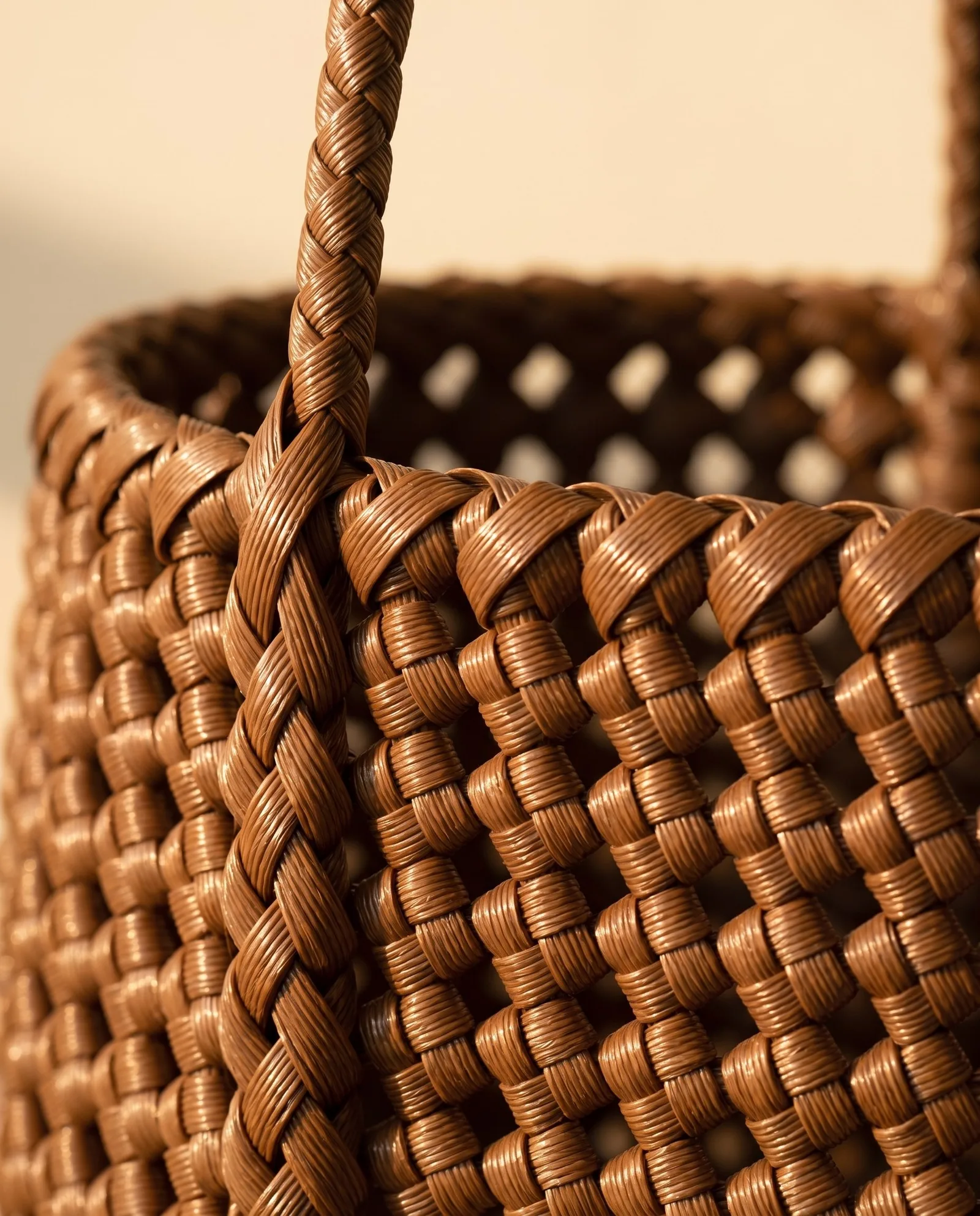 Walnut Lattice Tote 胡桃镂空托特